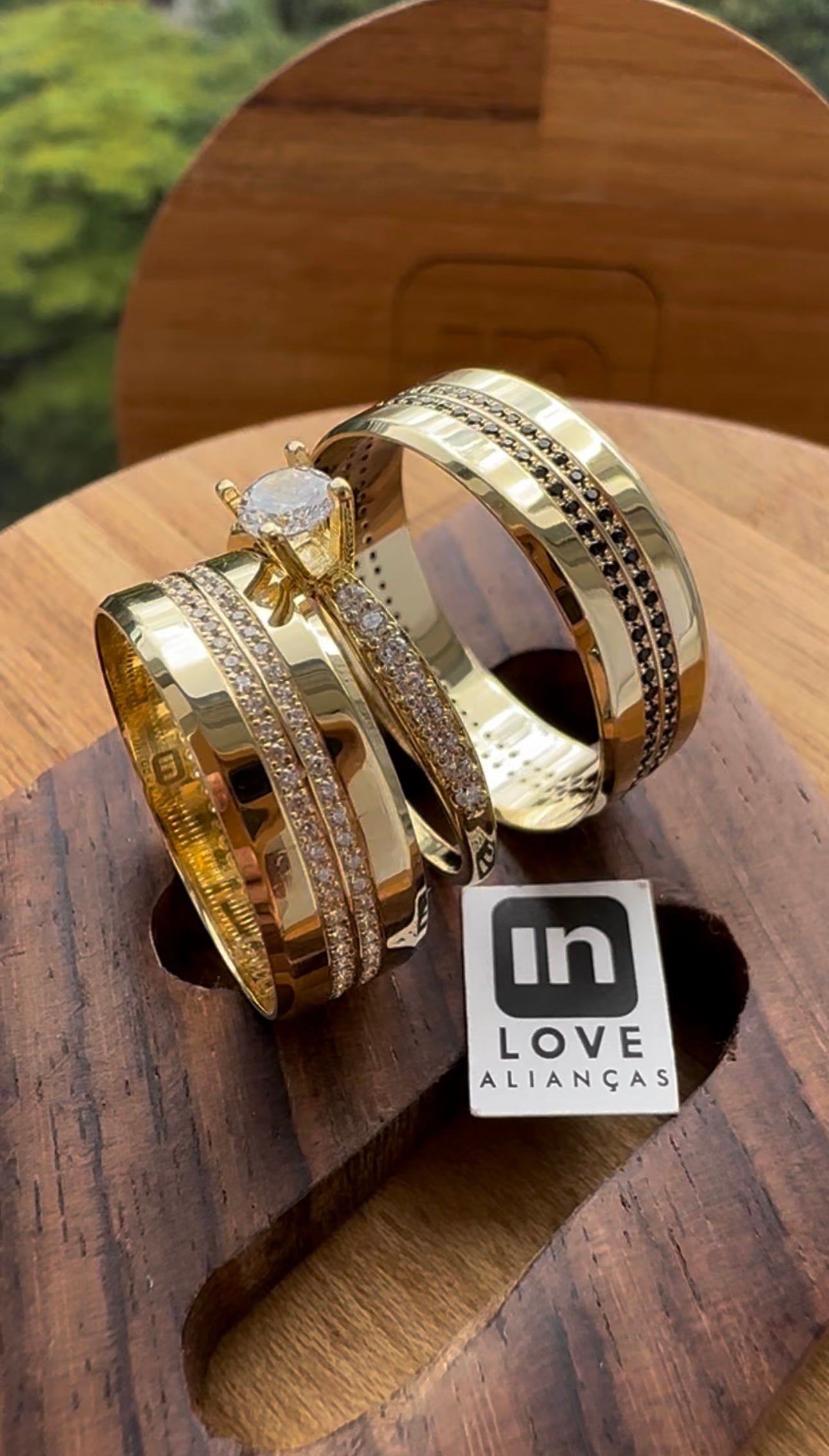 Par de Alianças em Ouro 18k - Modelo Meu Sorriso | 7mm | 12x R$699