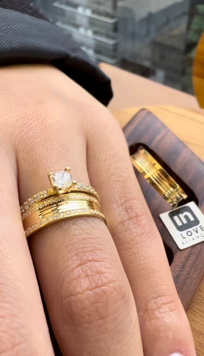 Alianças de Casamento em Ouro 18k - Modelo Paraíso | 5mm | 12x R$333