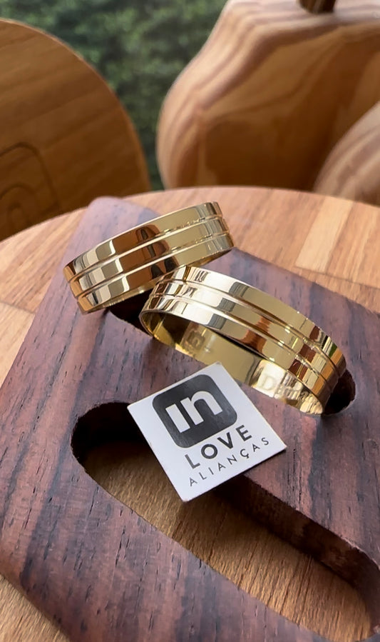 Alianças de Casamento em Ouro 18k - Modelo Minha Vida | 5mm | 12x R$249