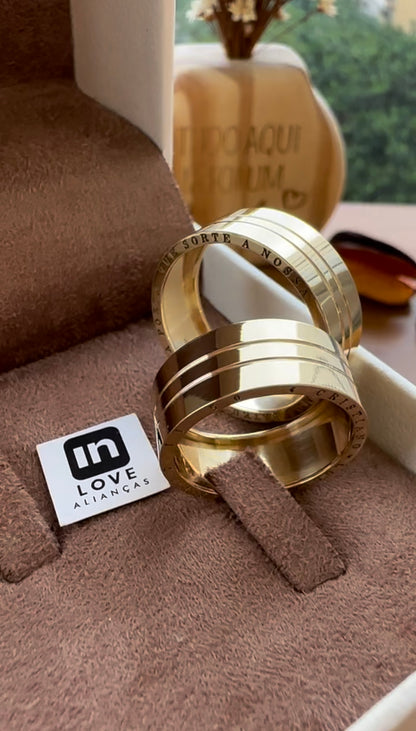 Alianças de Casamento em Ouro 18k - Modelo Joy | 10mm | 12x R$1.166,66