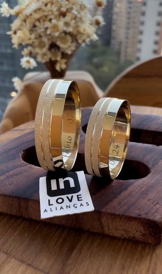 Alianças de Casamento em Ouro 18k - Modelo Verdadeiro Amor | 5mm | 12x R$249