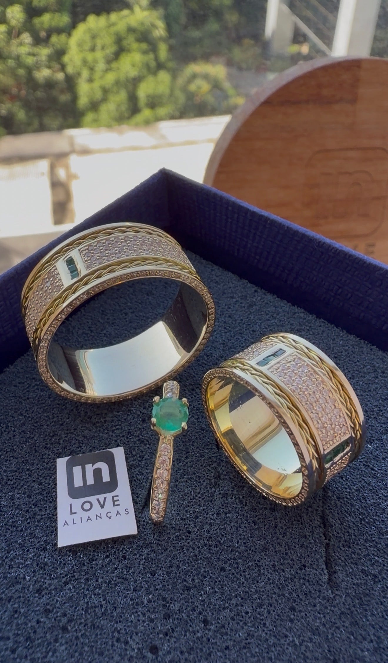 Par de Alianças em Ouro 18k - Modelo Fidelidade Duo | 10mm | 12x R$2.599.