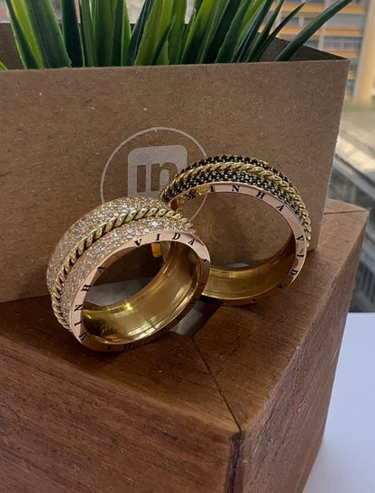 Alianças de Casamento em Ouro 18k - Modelo Euforia | 8mm | 12x R$1.556,66