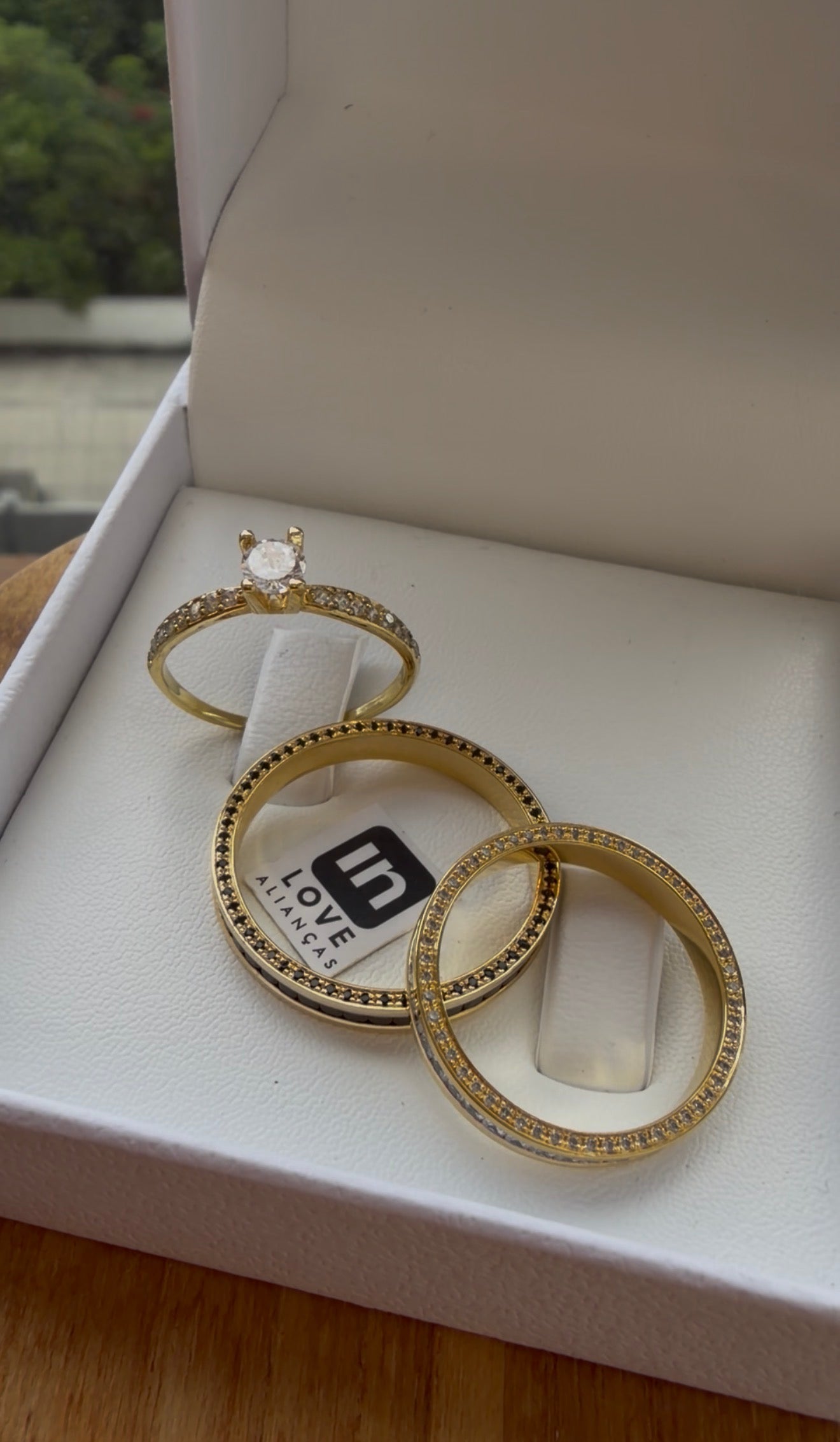 Par de Alianças em Ouro 18k - Modelo Meu Amor Duo | 3mm | 12x R$899