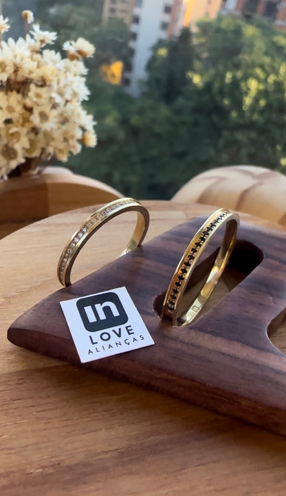 Alianças de Casamento em Ouro 18k - Modelo Mimo | 2mm | 12x R$249.16