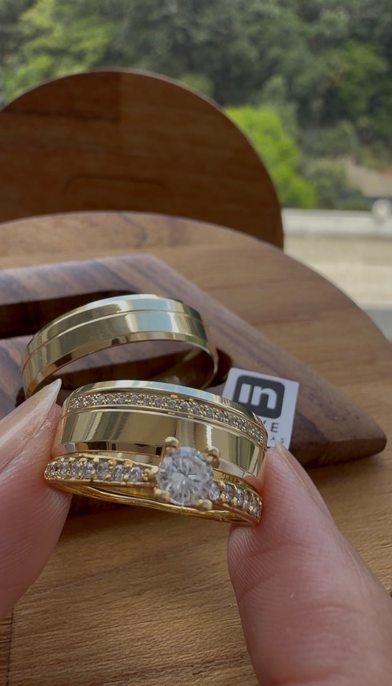 Par de Alianças em Ouro 18k - Modelo Nossa Energia | 6mm | 12x R$649