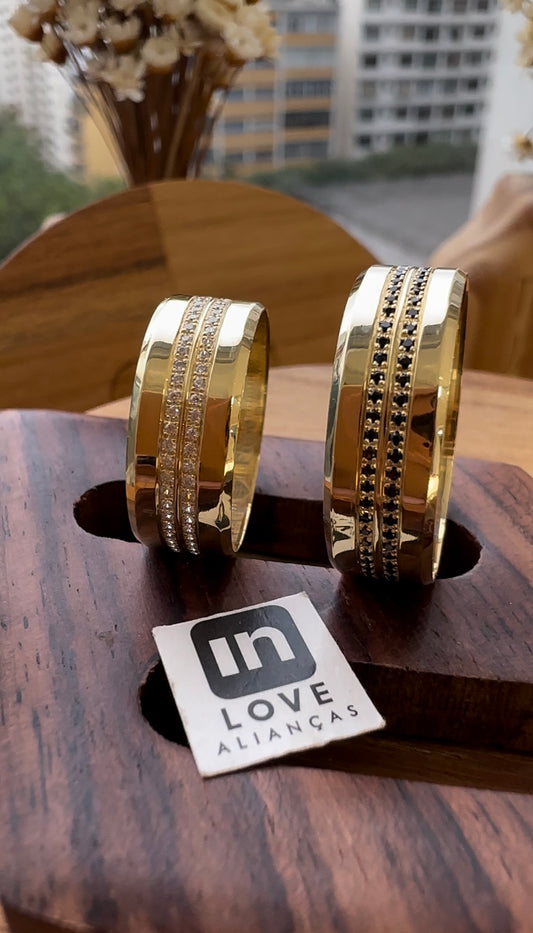 Alianças de Casamento em Ouro 18k - Modelo Meu Sorriso | 7mm | 12x R$583