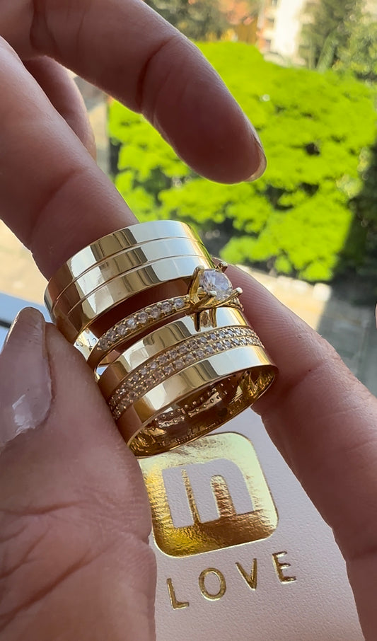 Par de Alianças em Ouro 18k - Modelo Quero te Amar | 8mm | 12x R$758