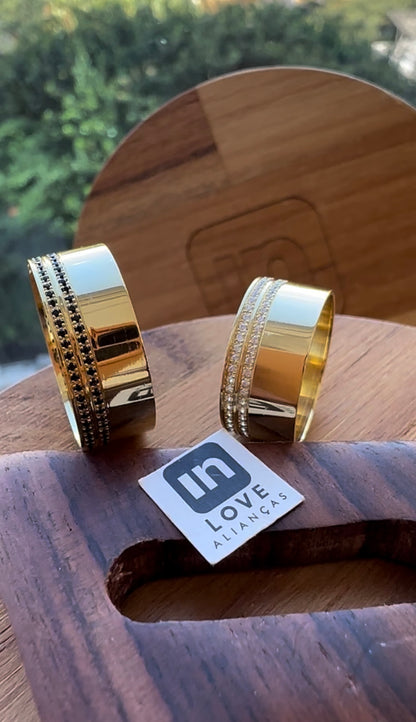 Alianças de Casamento em Ouro 18k - Modelo Sorte | 8mm | 12x R$666