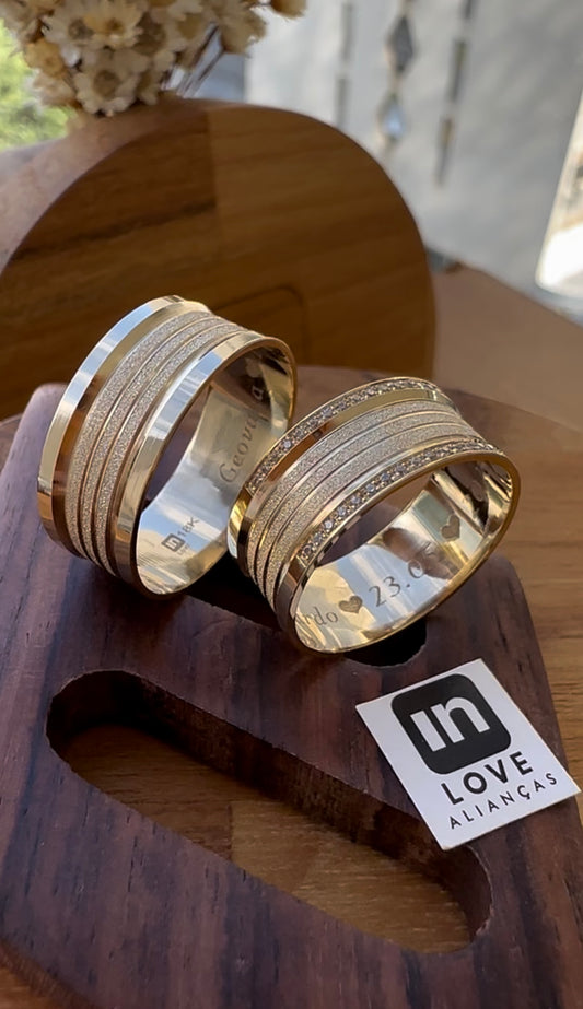 Alianças de Casamento em Ouro 18k - Modelo Paraíso | 8mm | 12x R$640,00