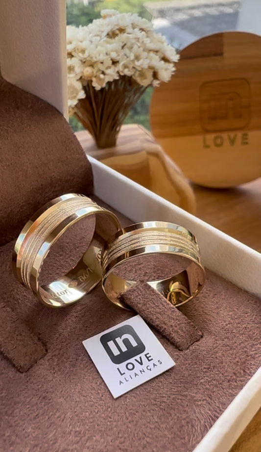 Alianças de Casamento em Ouro 18k - Modelo Favorite | 7mm | 12x R$499.16