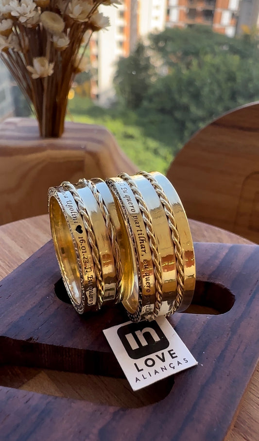 Alianças de Casamento em Ouro 18k - Modelo Partilhar | 8mm | 12x R$1.325