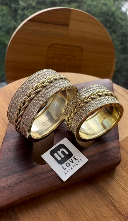 Alianças de Casamento em Ouro 18k - Modelo Eternity Duo | 10mm | 12x R$2.056,66