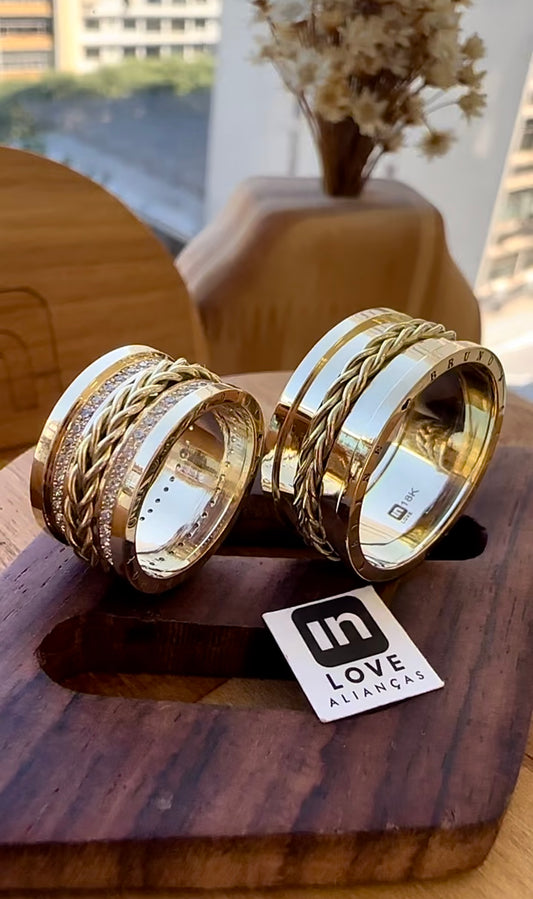 Alianças de Casamento em Ouro 18k - Modelo Nosso Santo Bateu| 10mm | 12x R$1.582,5