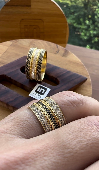 Alianças de Casamento em Ouro 18k - Modelo Pétalas | 10mm | 12x R$1.306,66