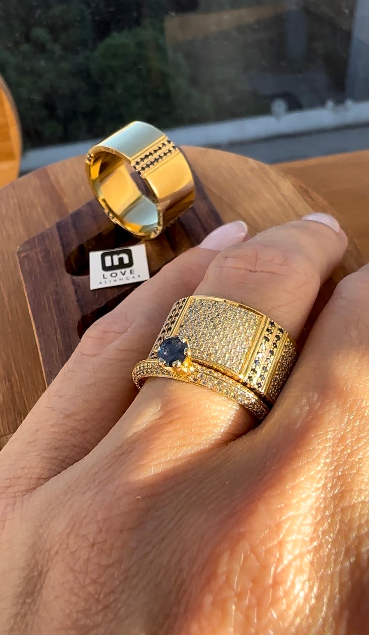 Par de Alianças + Anel em Ouro 18k | Diamantes & Safiras - Kit Eu Amo Você | 12x 4.100,00