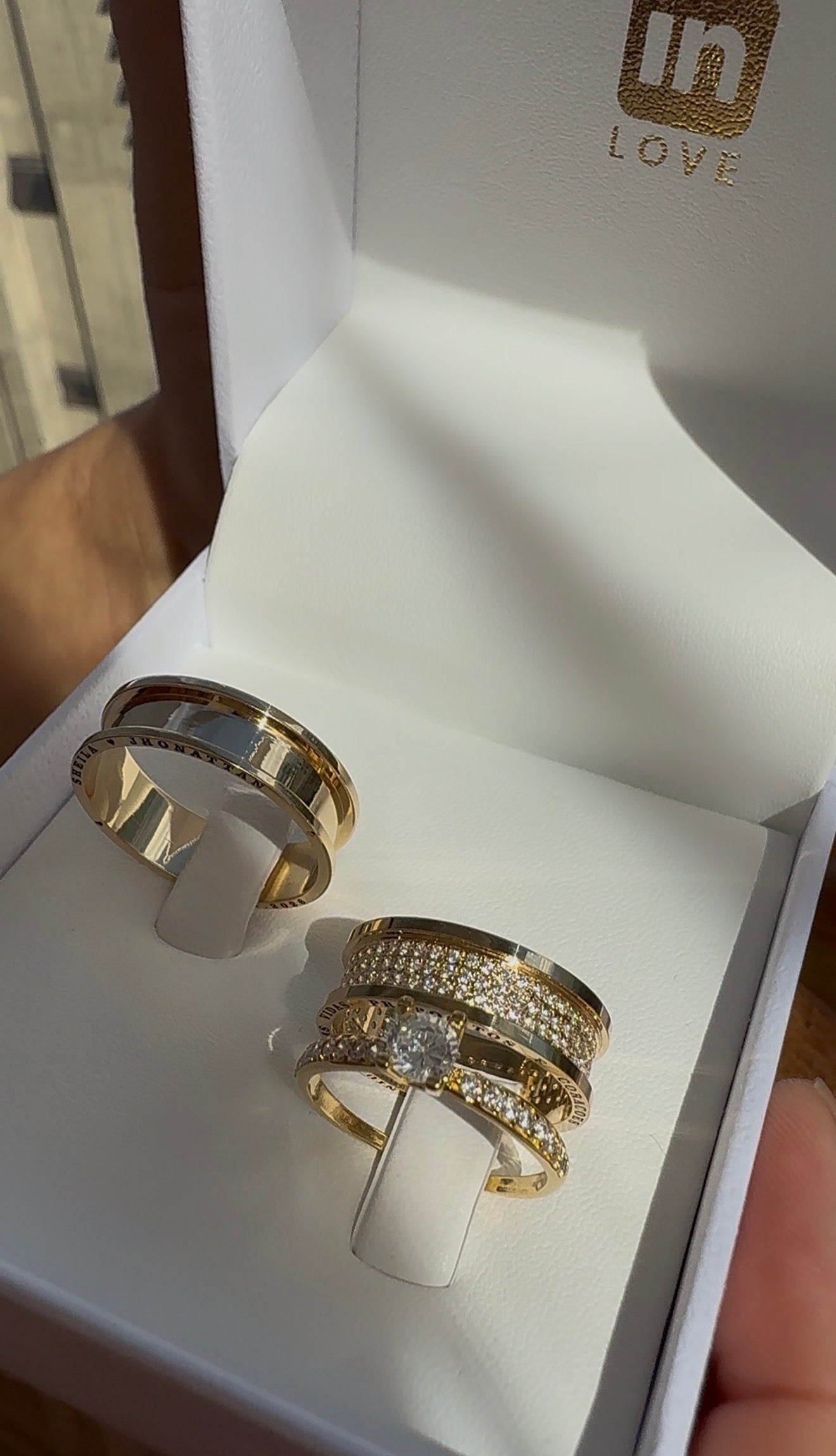Par de Alianças em Ouro 18k - Modelo Intense | 6mm | 12x R$799