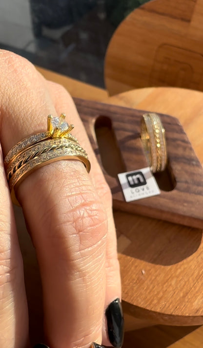 Par de Alianças em Ouro 18k - Modelo Doce Amor | 5mm | 12x R$ 749