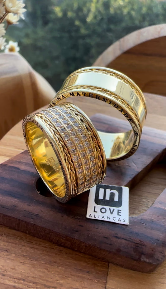 Alianças de Casamento em Puro 18k - Modelo Pra Sempre | 10mm | 12x R$1.665