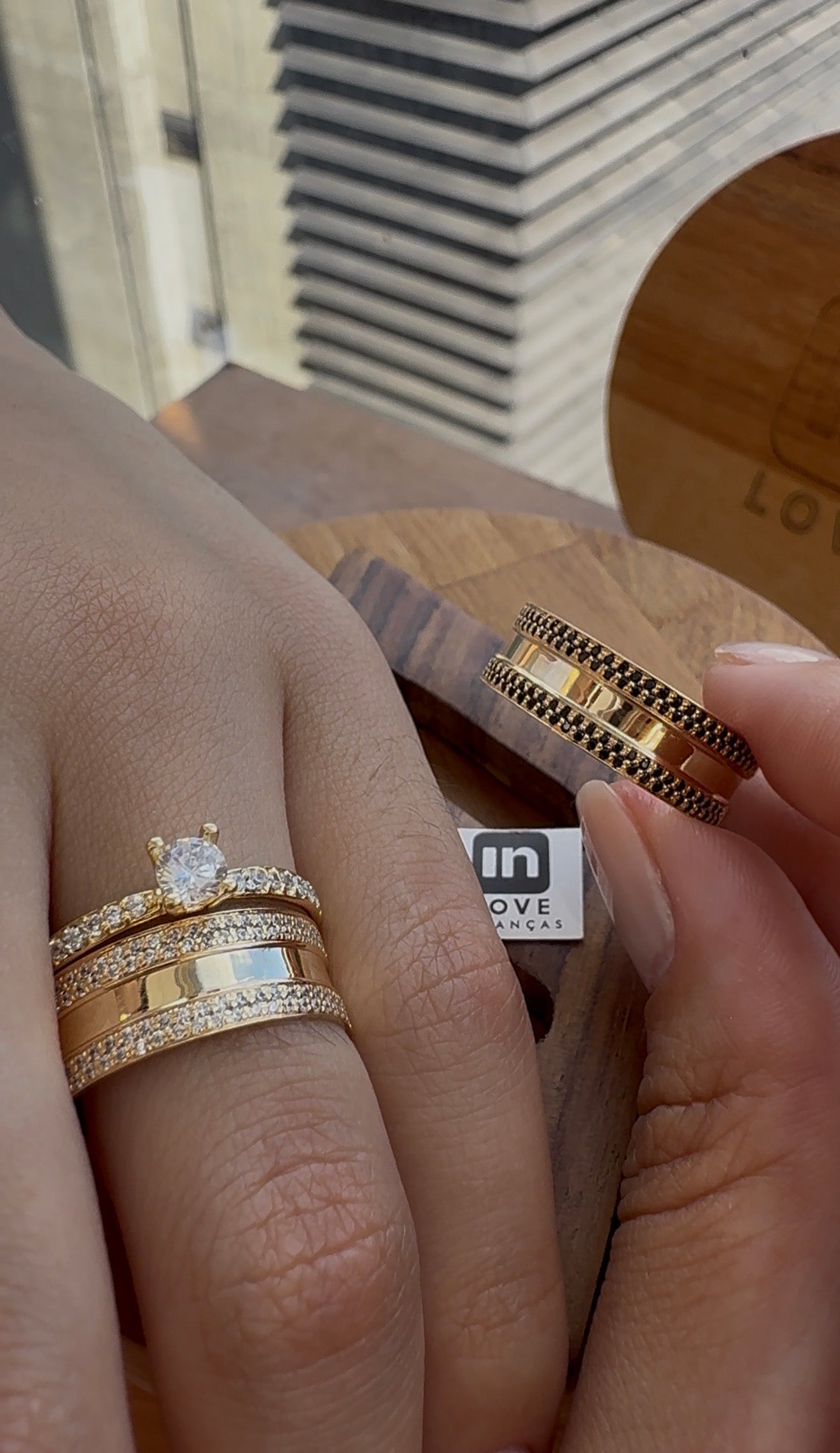 Par de Alianças em Ouro 18k - Modelo Melhor Fase | 7mm | 12x R$758