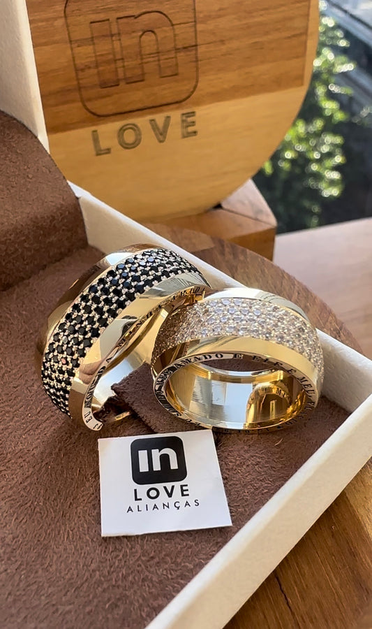 Alianças de Casamento em Ouro 18k - Modelo Sonho | 9mm | 12x R$1.833