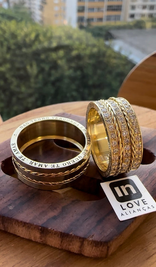 Alianças de Casamento em Ouro 18k - Modelo Momentos | 8mm | 12x R$999.16