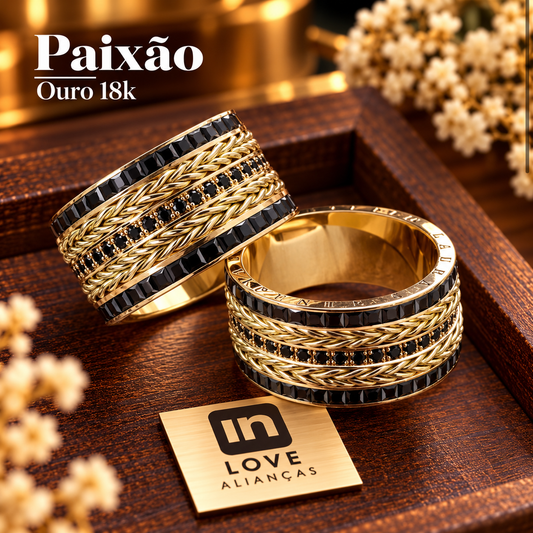 Par de Alianças em Ouro 18k - Modelo Paixão Black | 10mm |12xR$2.399.