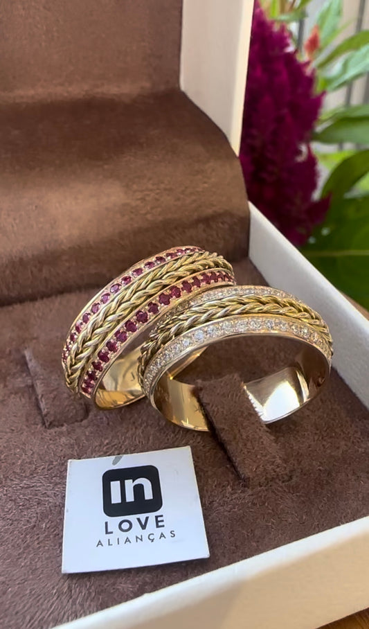Alianças de Casamento em Ouro 18k - Modelo Trançado Duo | 7mm | 12x R$1.165.83