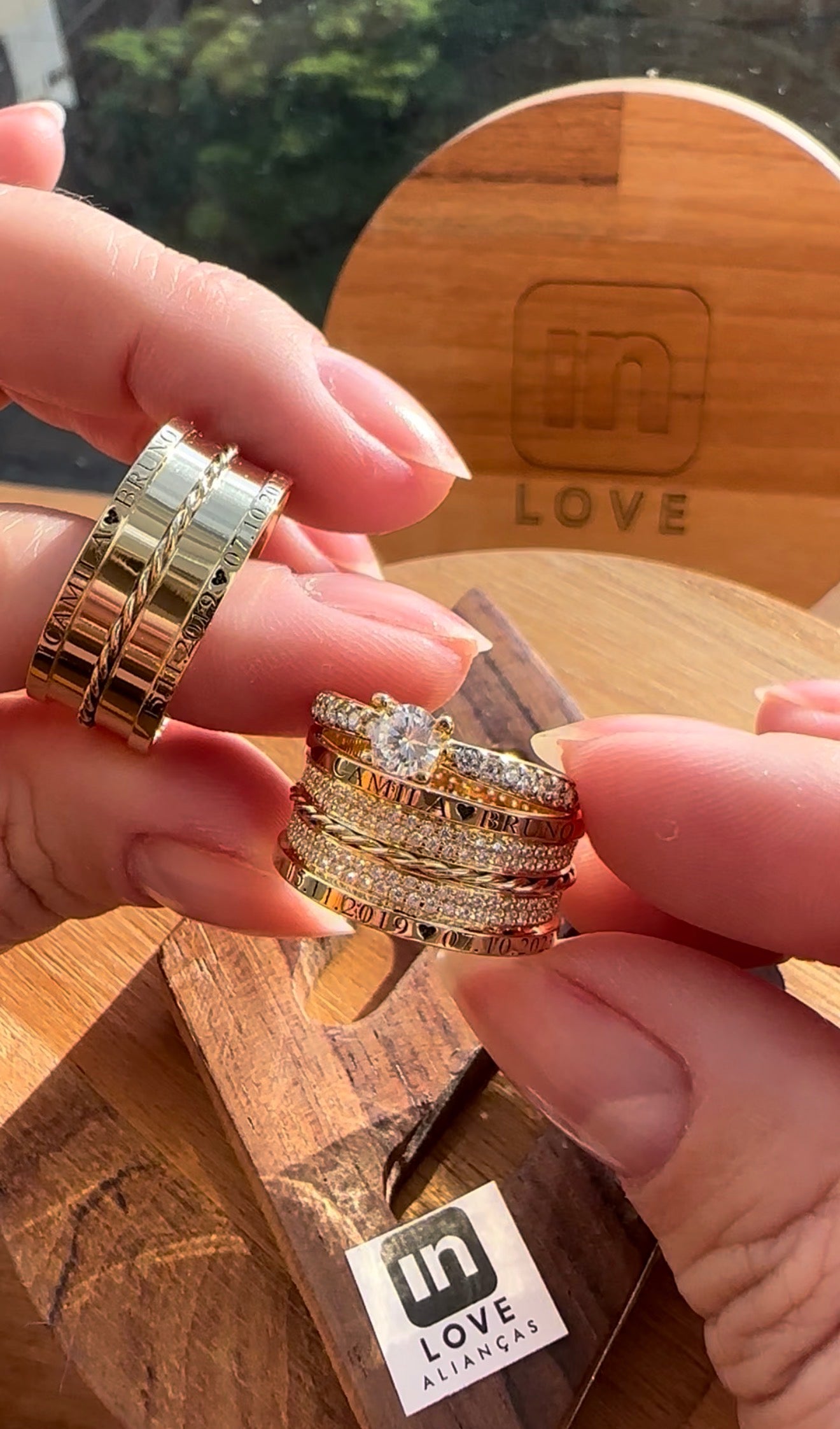 Par de Alianças em Ouro 18k - Modelo Desejo One | 9mm | 12x R$1.399.