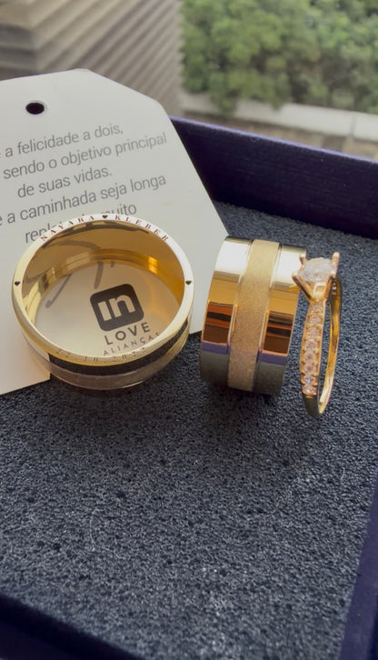Par de Alianças em Ouro 18k - Modelo Joy | 10mm | 12x R$1.199.