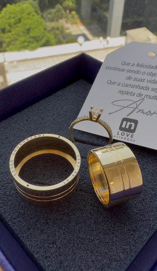 Par de Alianças em Ouro 18k - Modelo Joy | 10mm | 12x R$1.199.