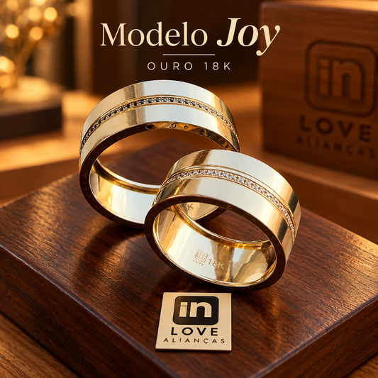 Par de Alianças em Ouro 18k - Modelo Joy | 10mm | 12x R$1.299.