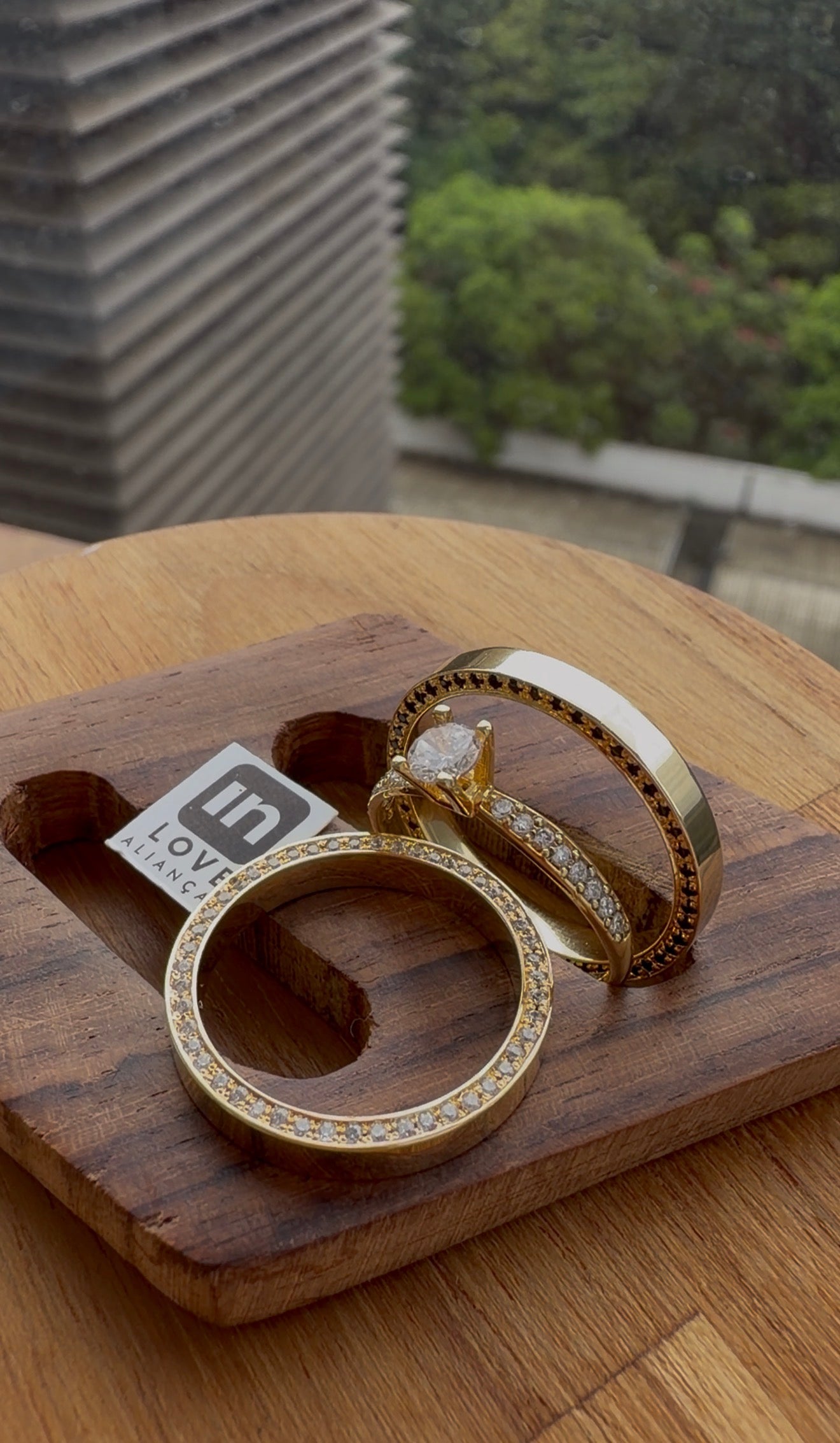 Par de Alianças em Ouro 18k - Modelo Amor Meu | 3mm | 12x R$758