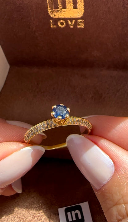 Anel Eu Amo Você em Ouro 18k | Diamantes e Safira - 12x R$766,66