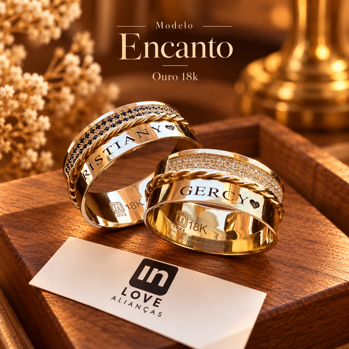 Par de Alianças em Ouro 18k - Modelo Encanto | 8mm | 12x R$999.