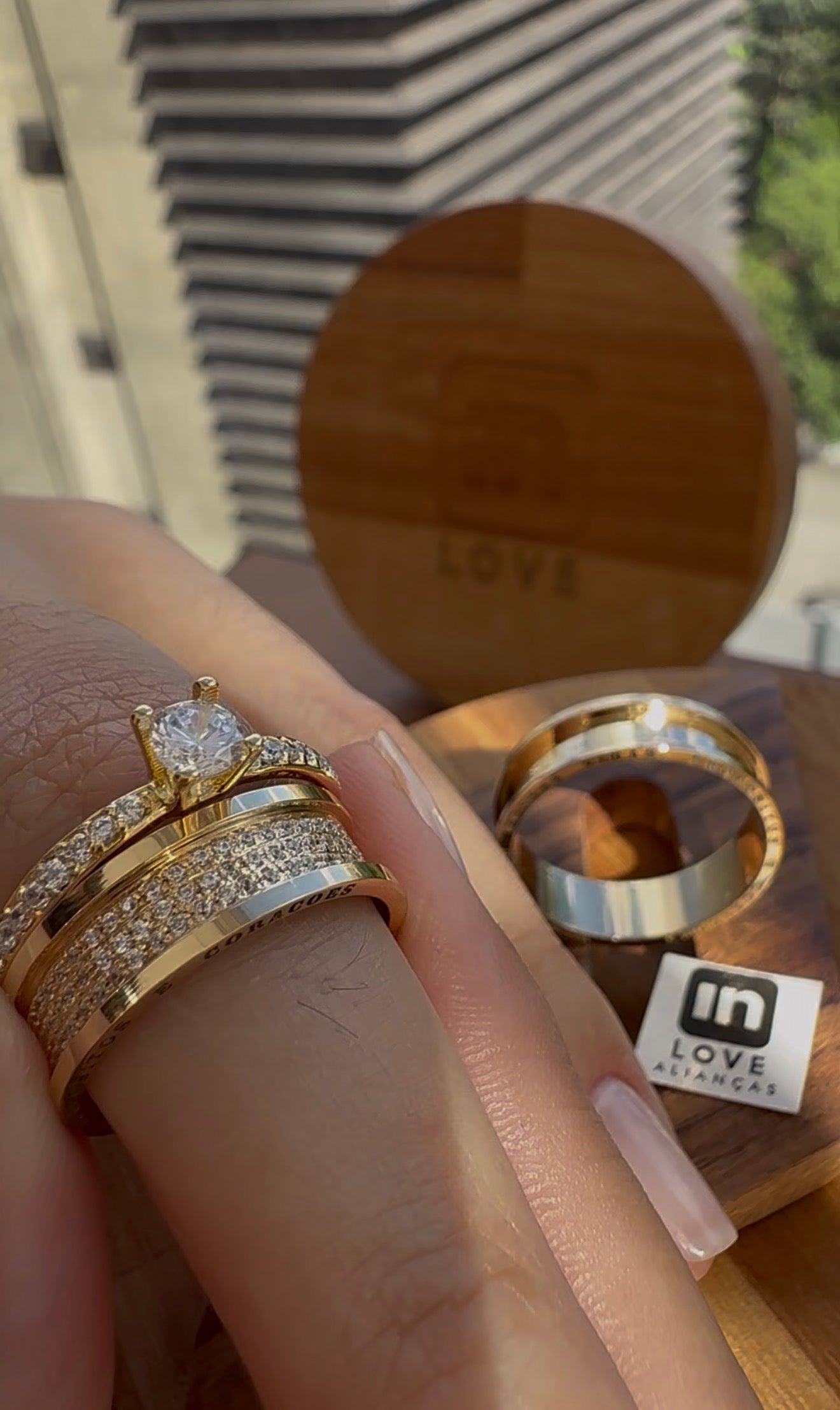 Par de Alianças em Ouro 18k - Modelo Intense | 6mm | 12x R$799