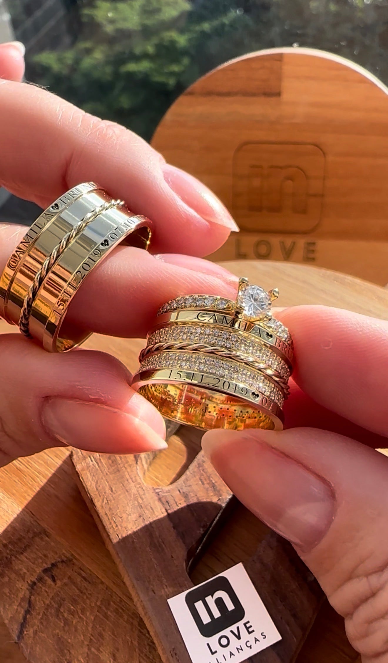 Par de Alianças em Ouro 18k - Modelo Desejo One | 9mm | 12x R$1.399.