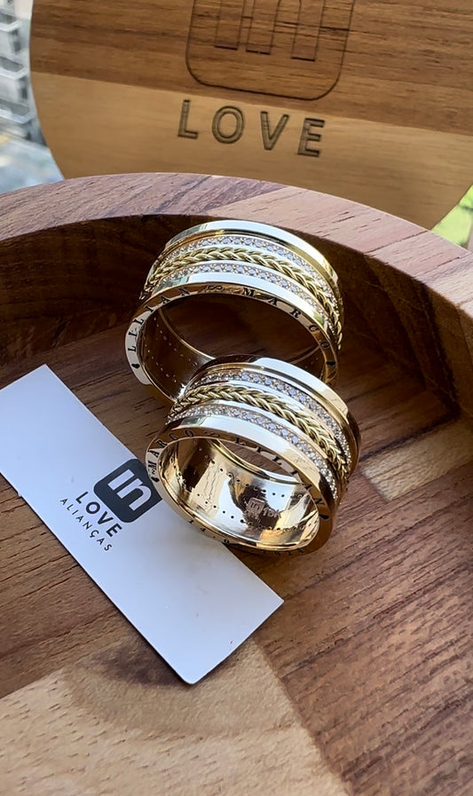 Alianças de Casamento em Ouro 18k - Modelo Nosso Santo Bateu | 10mm | 12x R$1.556,66