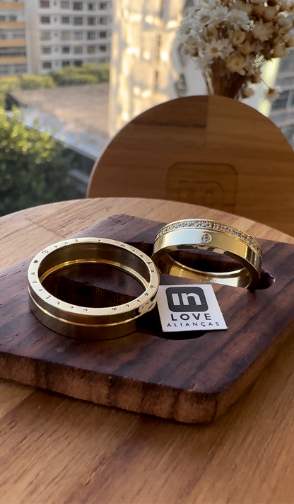 Alianças de Casamento em Ouro 18k - Modelo Lírios | 5mm | 12x R$661,66