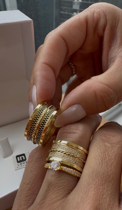 Par de Alianças em Ouro 18k - Modelo Desejo | 10mm | 12x R$1.499.