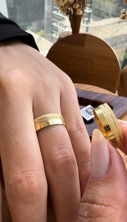 Alianças de Casamento em Ouro 18k - Modelo Amor Eterno | 6mm | 12x R$415.83