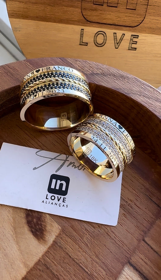 Alianças de Casamento em Ouro 18k - Modelo Desejo Duo | 9mm | 12x R$1.166,00