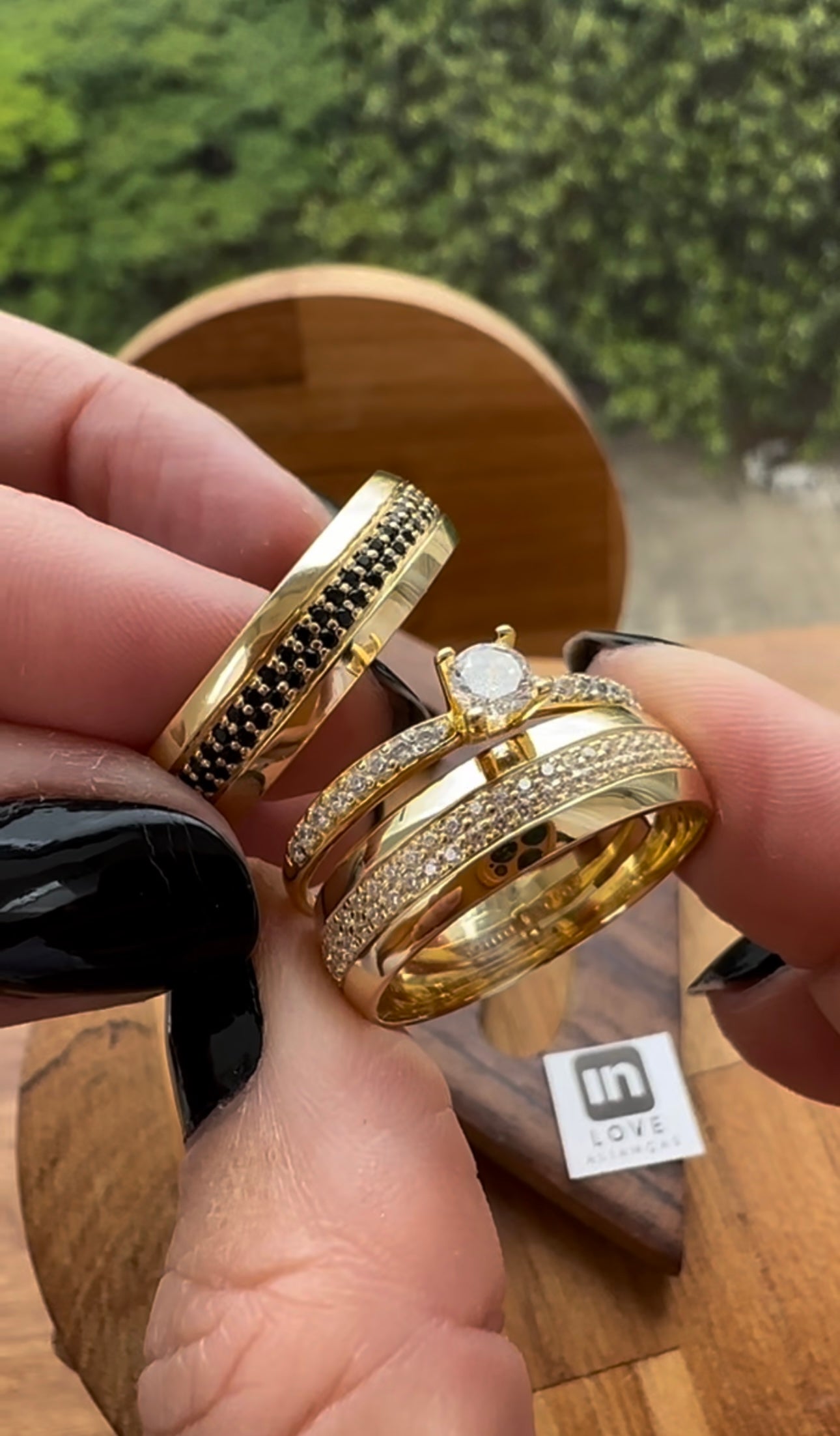 Par de Alianças em Ouro 18k - Modelo Paisagem | 6mm | 12x R$1.333