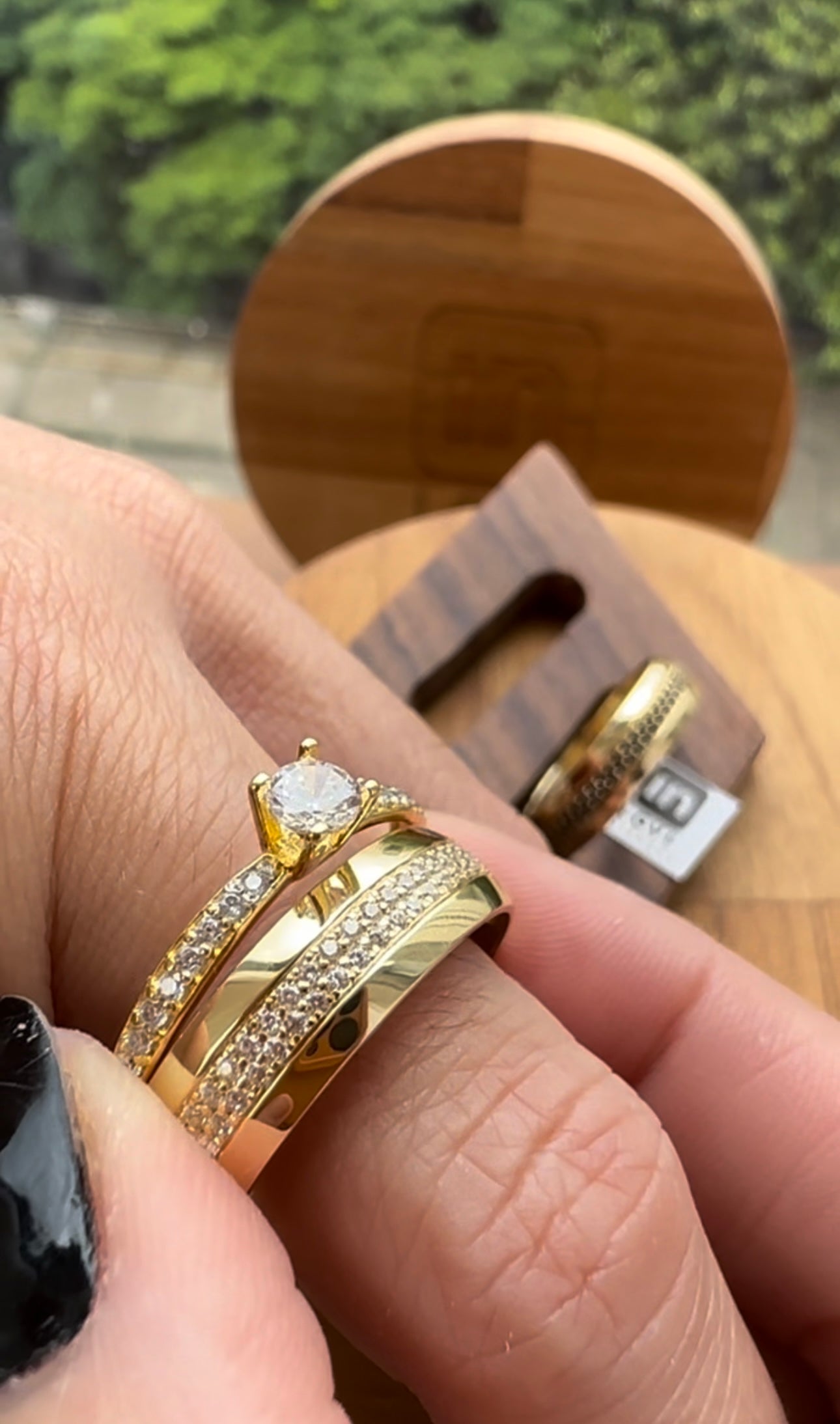 Par de Alianças em Ouro 18k - Modelo Paisagem | 6mm | 12x R$1.333